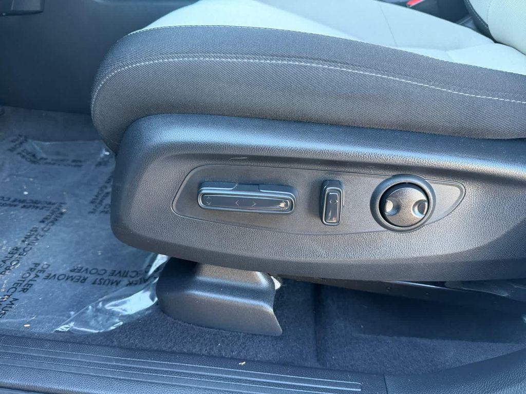 used 2023 Honda CR-V car, priced at $28,568