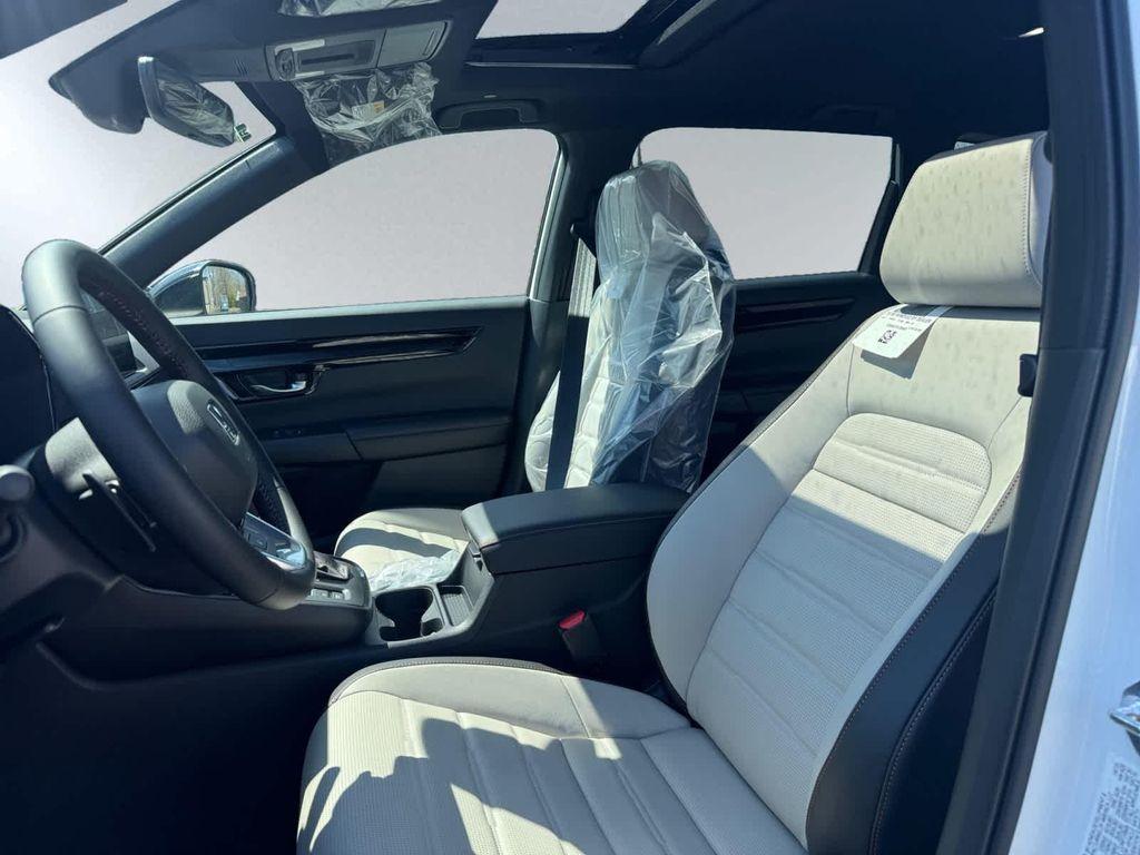 new 2026 Honda CR-V Hybrid car, priced at $44,155