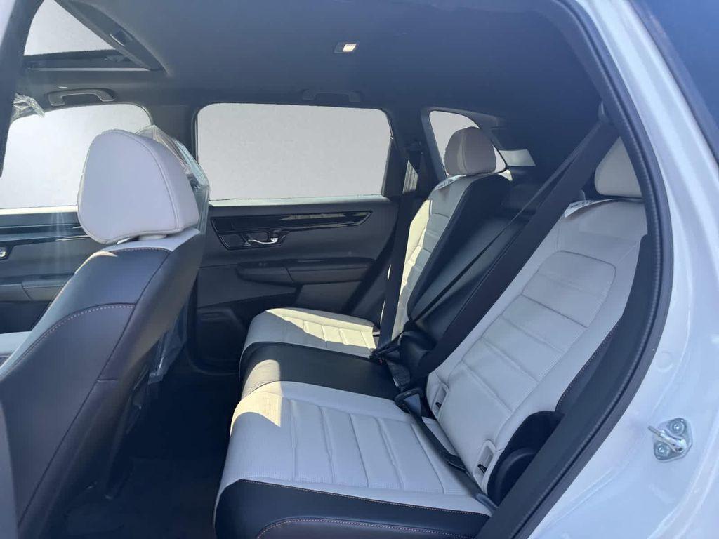 new 2026 Honda CR-V Hybrid car, priced at $44,155