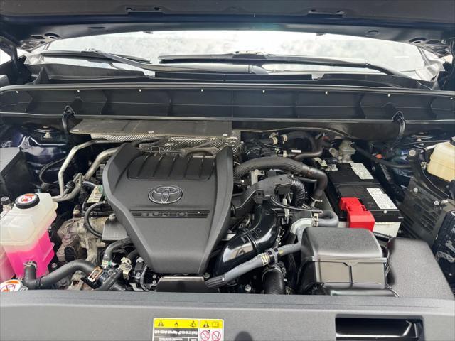 used 2023 Toyota Highlander car, priced at $37,968
