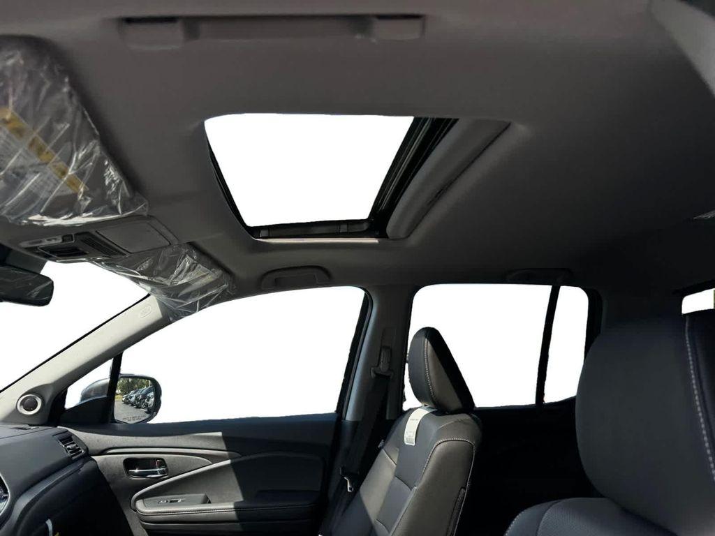 new 2025 Honda Ridgeline car, priced at $44,430