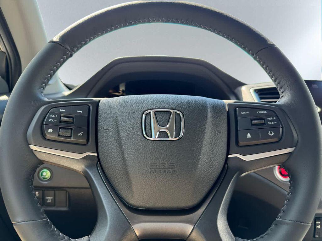new 2025 Honda Ridgeline car, priced at $44,430