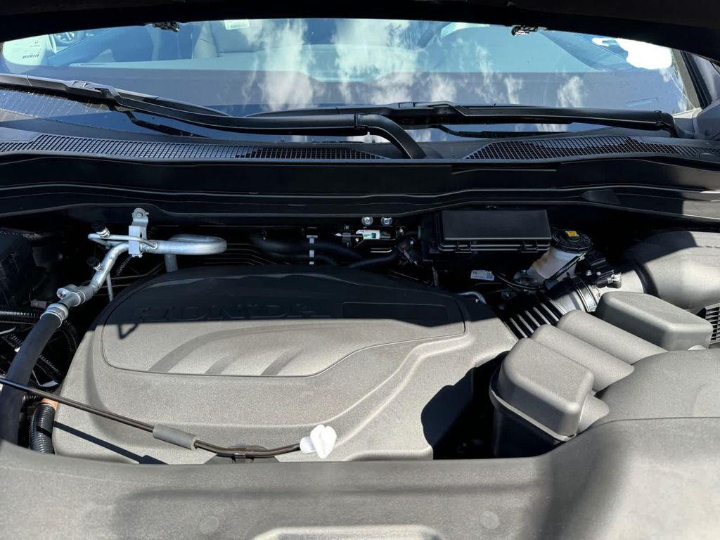 new 2025 Honda Ridgeline car, priced at $44,430