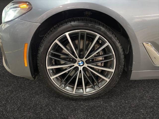 used 2022 BMW 540 car, priced at $38,488