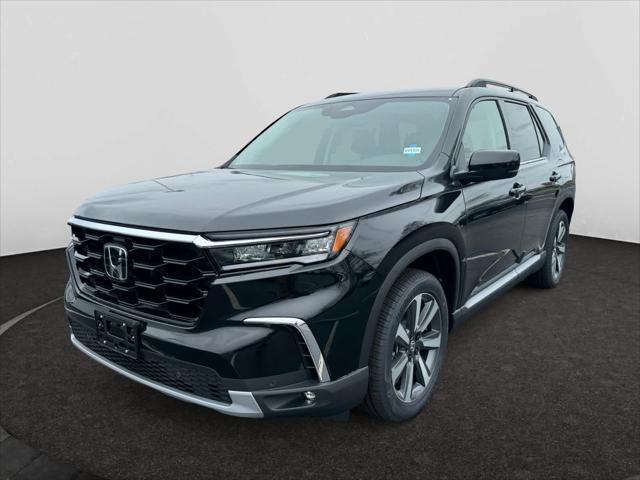 new 2025 Honda Pilot car, priced at $50,995