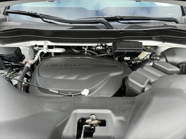 new 2025 Honda Ridgeline car, priced at $48,905