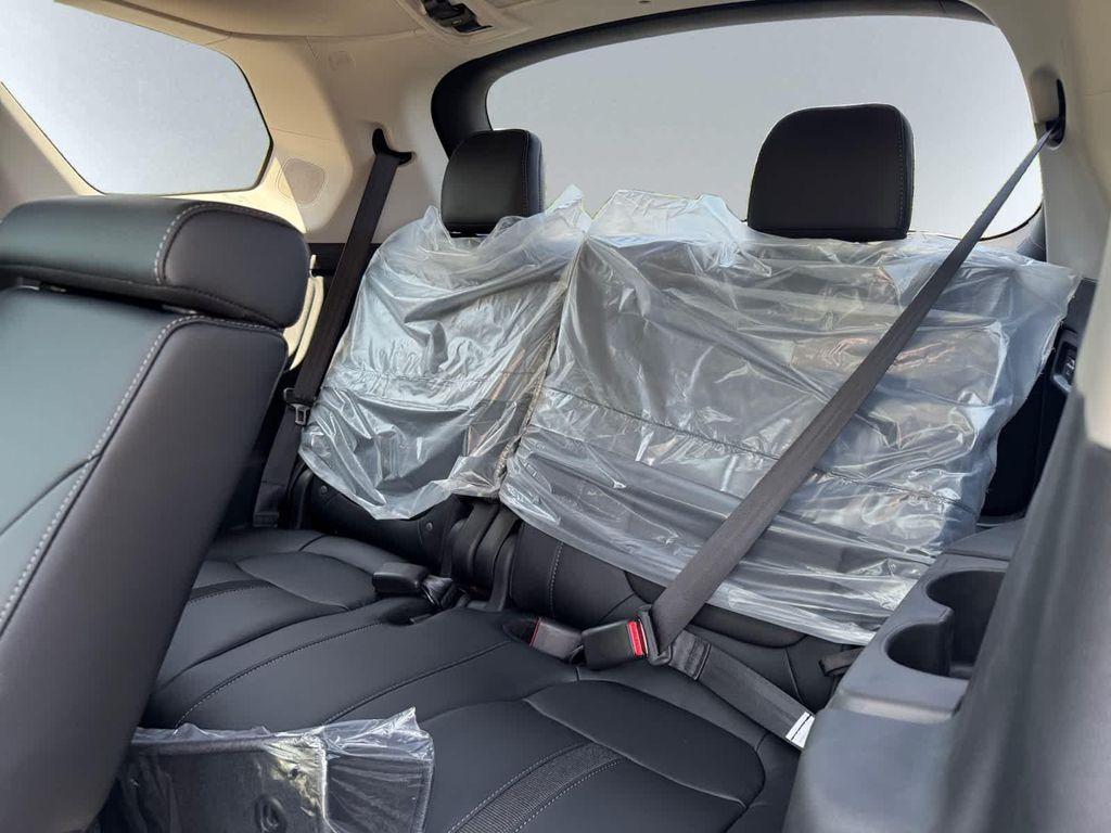 new 2025 Honda Pilot car, priced at $53,940