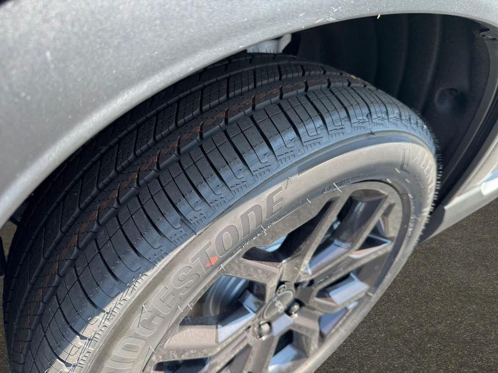 new 2025 Honda Pilot car, priced at $53,940