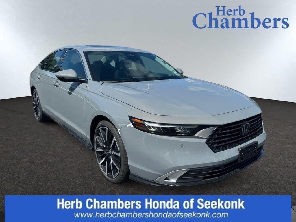 new 2025 Honda Accord Hybrid car, priced at $40,905