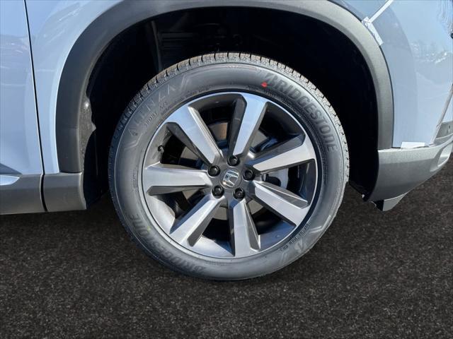 new 2025 Honda Pilot car, priced at $51,505