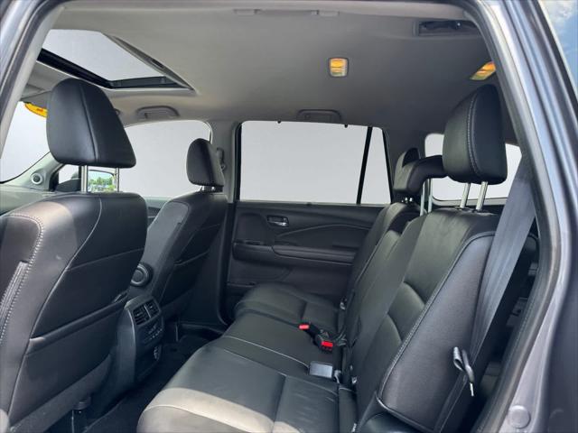 used 2022 Honda Pilot car, priced at $34,968