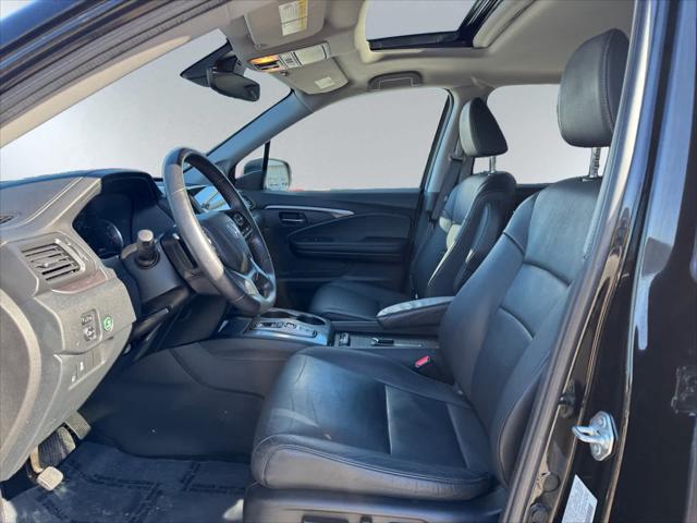 used 2022 Honda Pilot car, priced at $31,388