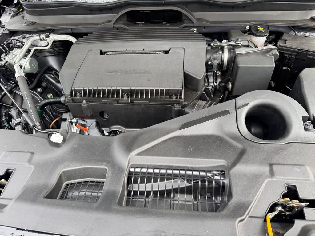 new 2025 Honda Pilot car, priced at $51,095