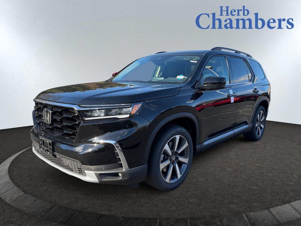 new 2025 Honda Pilot car, priced at $51,095