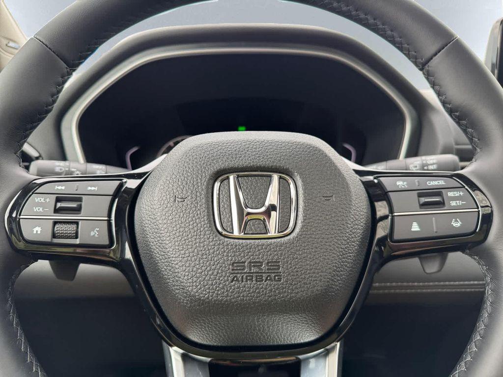 new 2025 Honda Pilot car, priced at $51,095