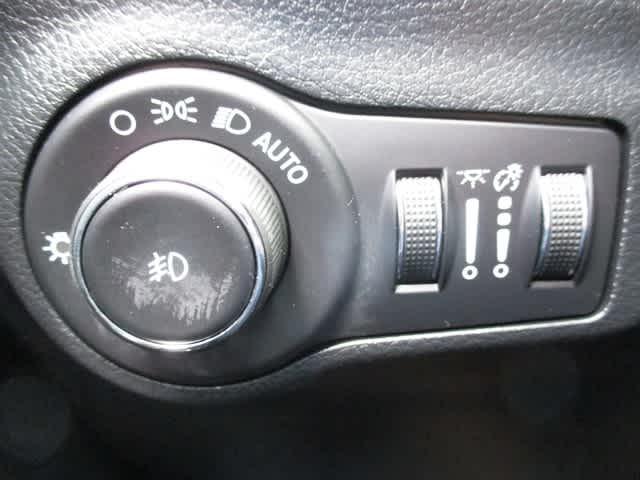 used 2021 Jeep Compass car, priced at $21,968