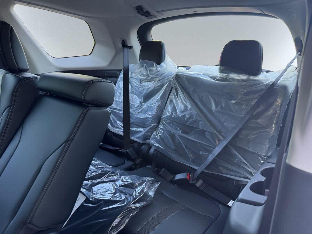 new 2025 Honda Pilot car, priced at $47,550