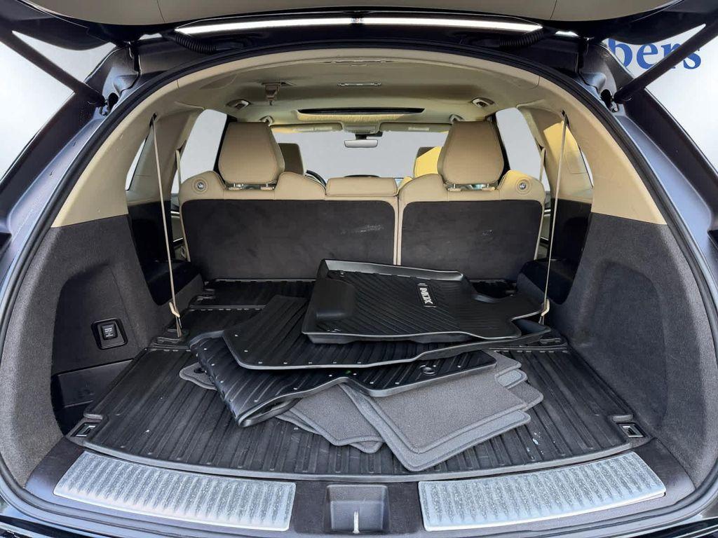 used 2018 Acura MDX car, priced at $13,488