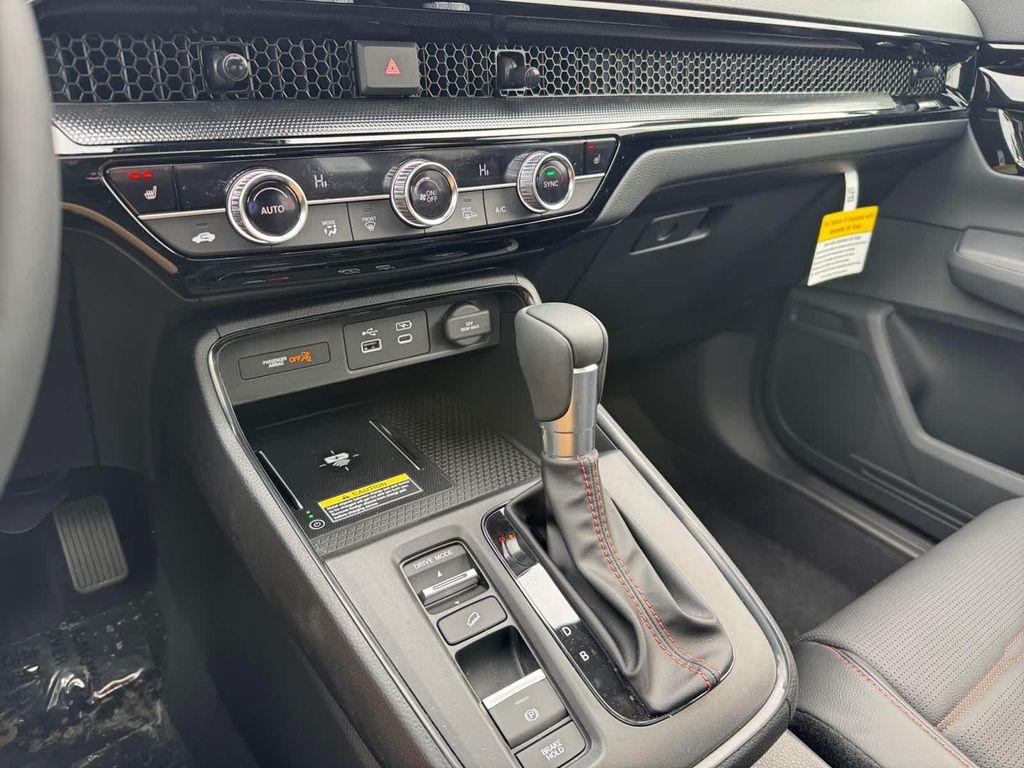 new 2026 Honda CR-V Hybrid car, priced at $43,700