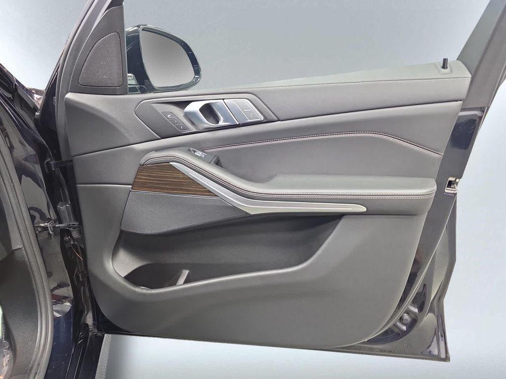 used 2021 BMW X7 car, priced at $35,467