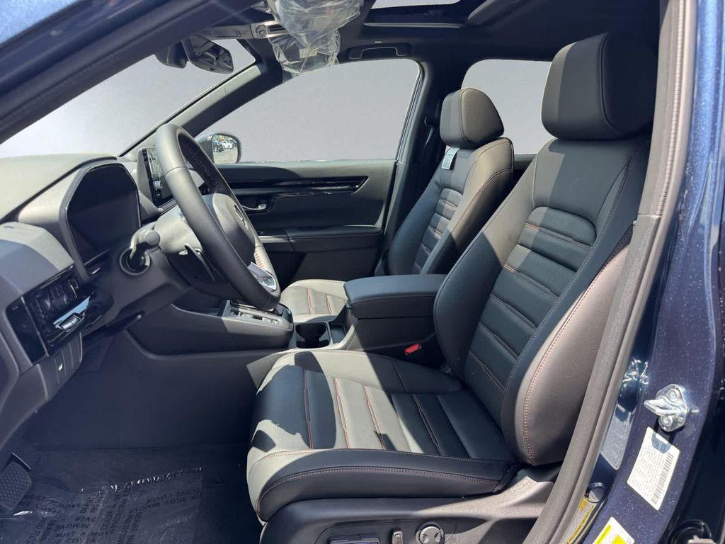 new 2026 Honda CR-V Hybrid car, priced at $43,700