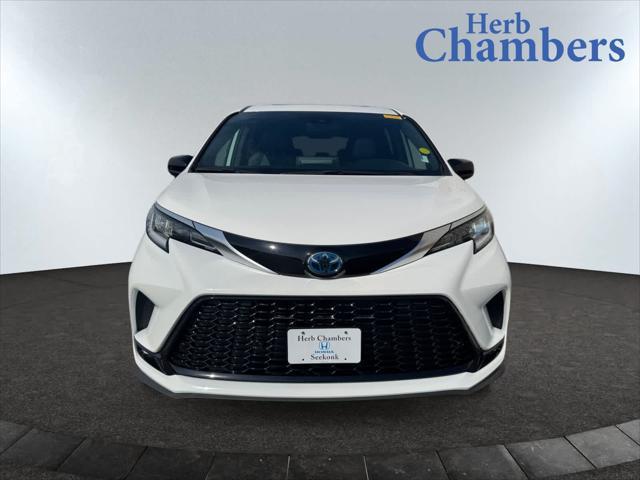 used 2022 Toyota Sienna car, priced at $47,588