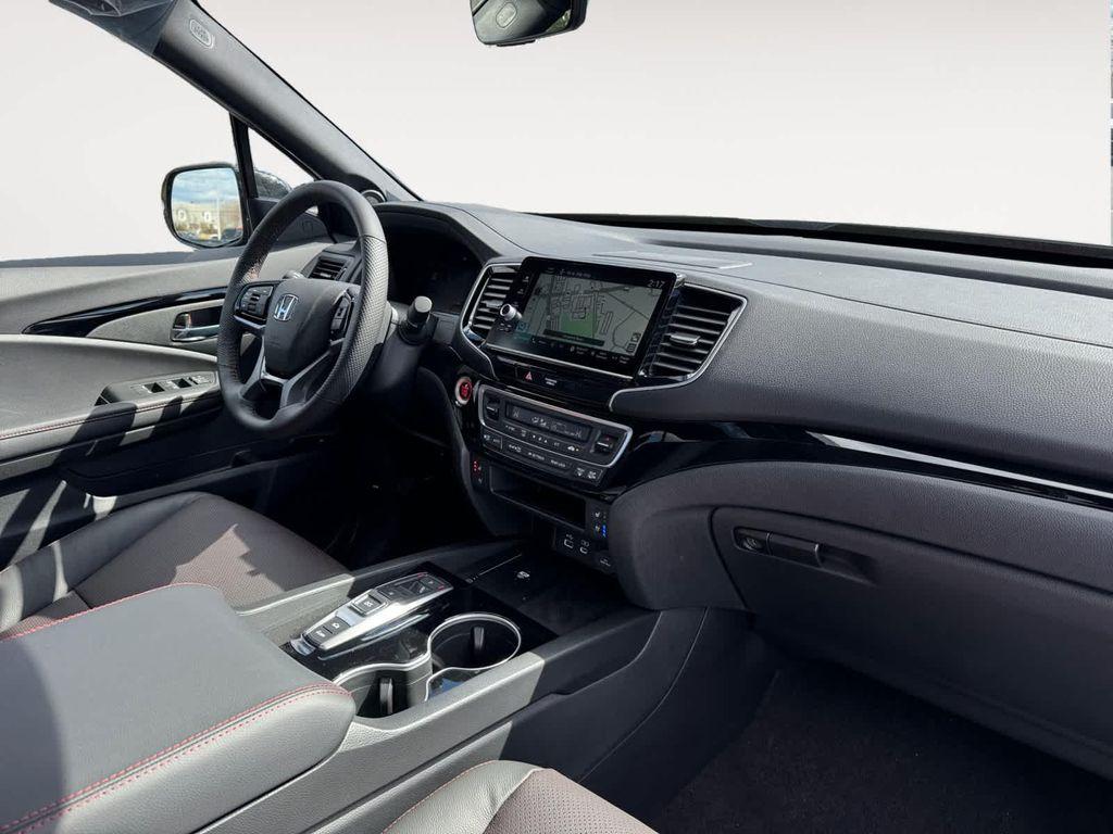 new 2025 Honda Ridgeline car, priced at $48,700