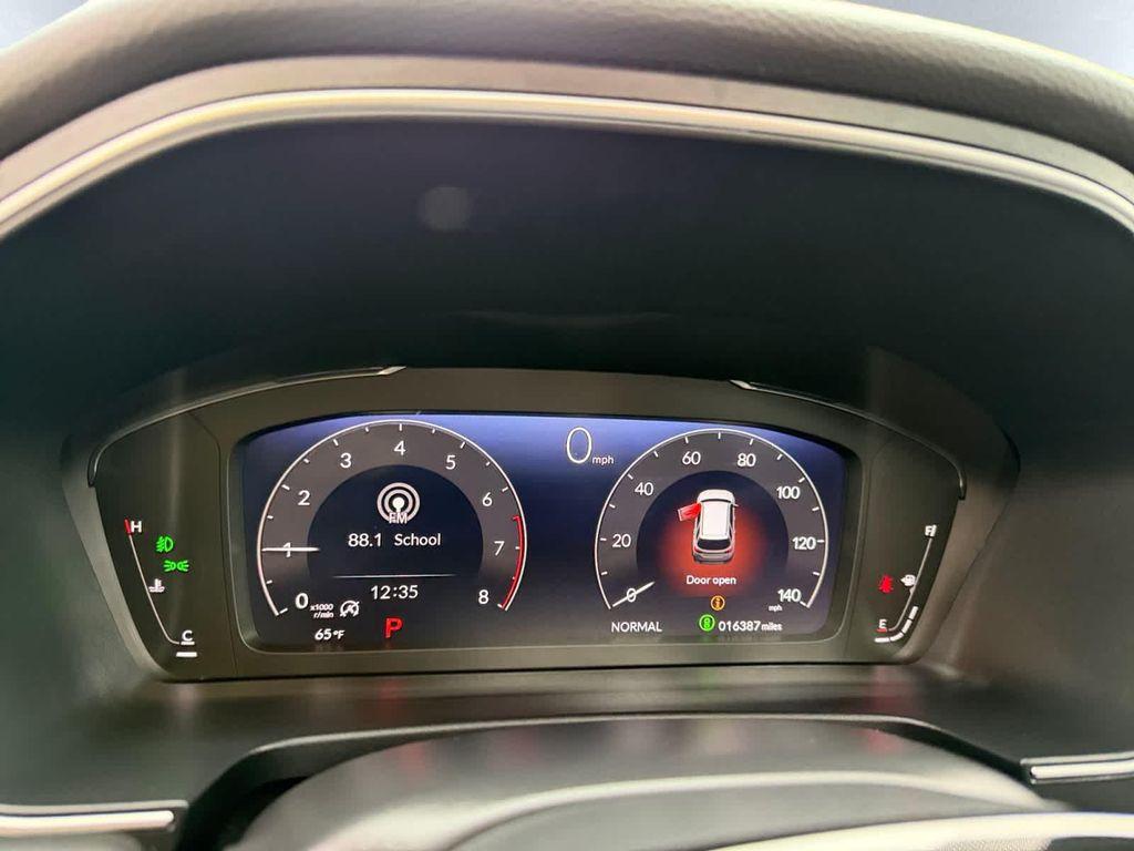 used 2025 Honda Pilot car, priced at $48,467