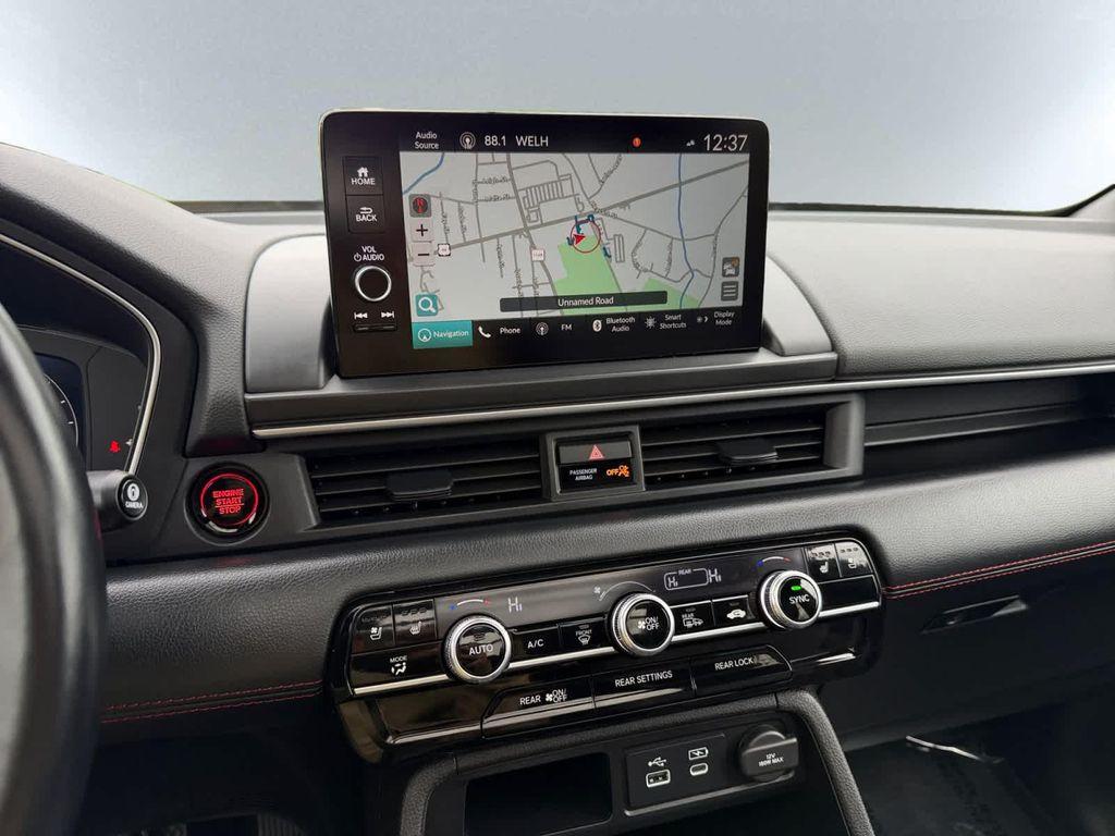 used 2025 Honda Pilot car, priced at $48,467