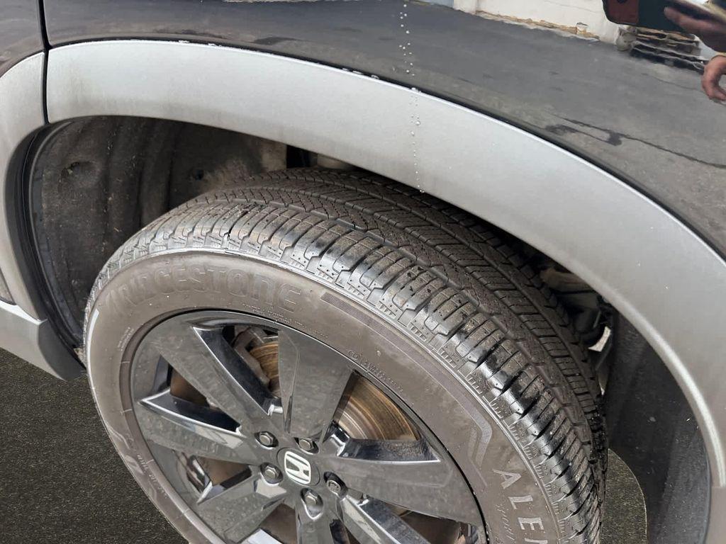 used 2025 Honda Pilot car, priced at $48,467