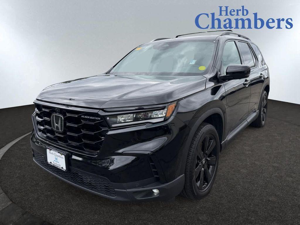 used 2025 Honda Pilot car, priced at $48,467