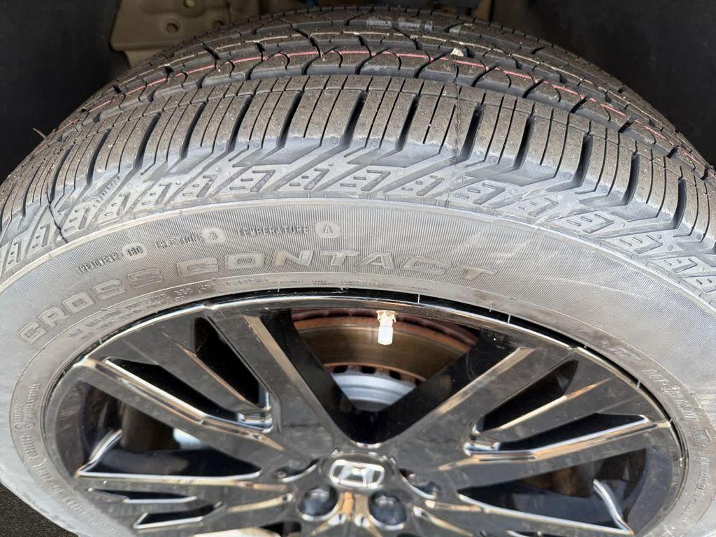 used 2022 Honda Pilot car, priced at $32,887