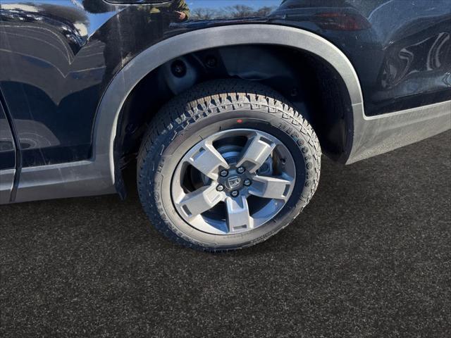 new 2025 Honda Ridgeline car, priced at $44,430