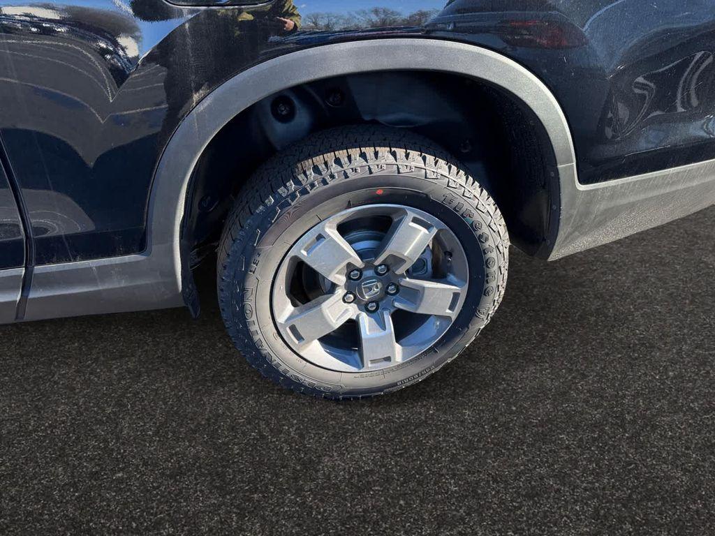 new 2025 Honda Ridgeline car, priced at $44,430