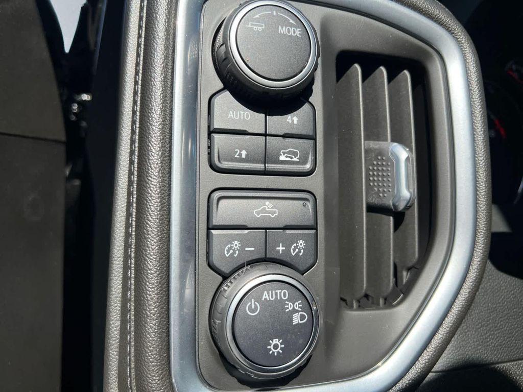 used 2022 Chevrolet Silverado 1500 car, priced at $34,387
