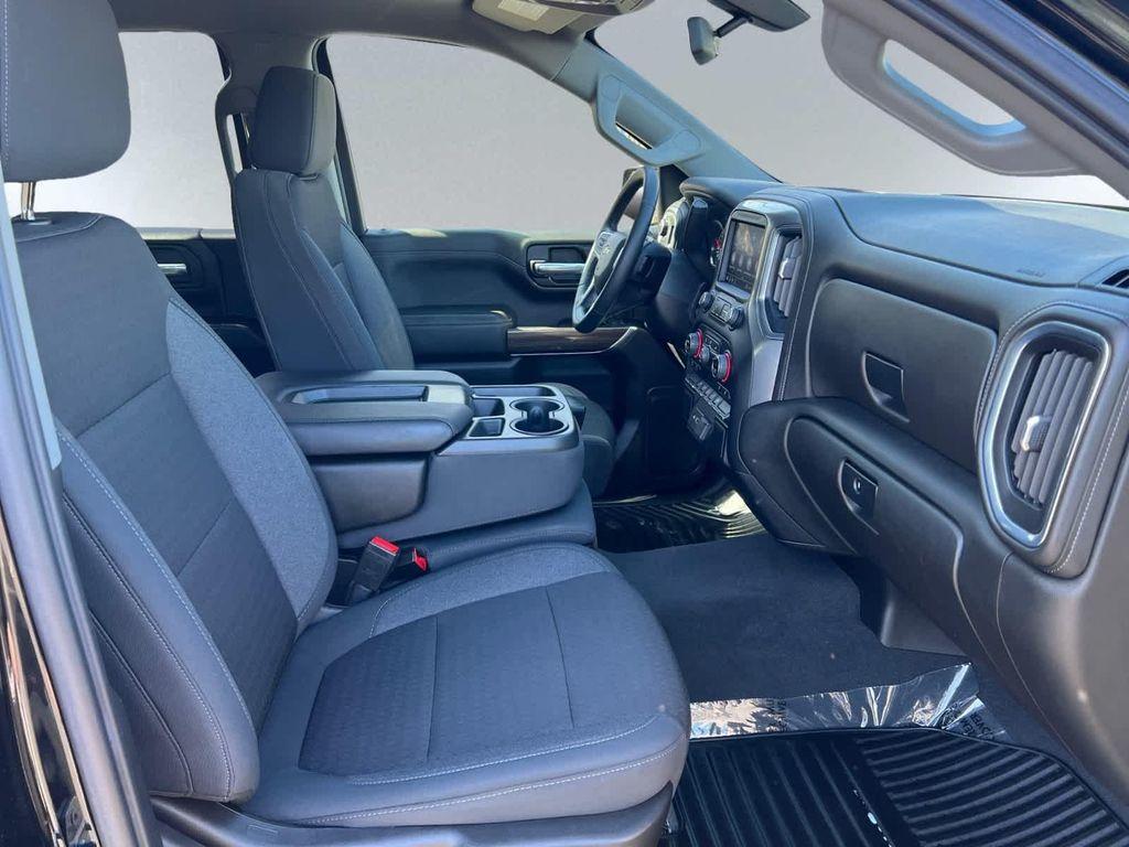 used 2022 Chevrolet Silverado 1500 car, priced at $34,387