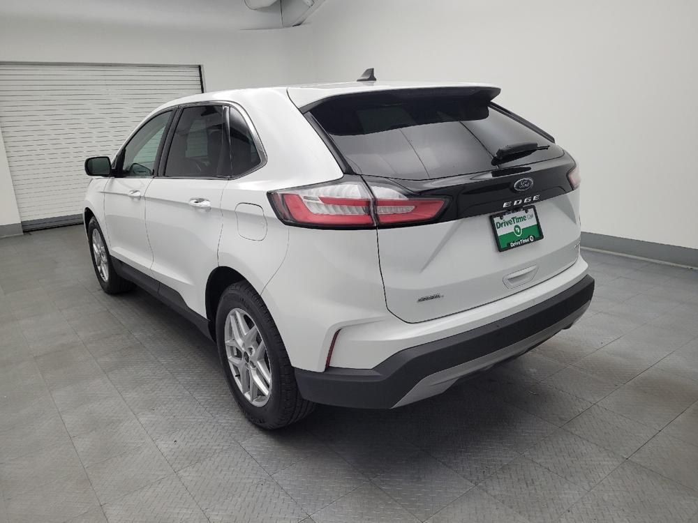 used 2024 Ford Edge car, priced at $24,295