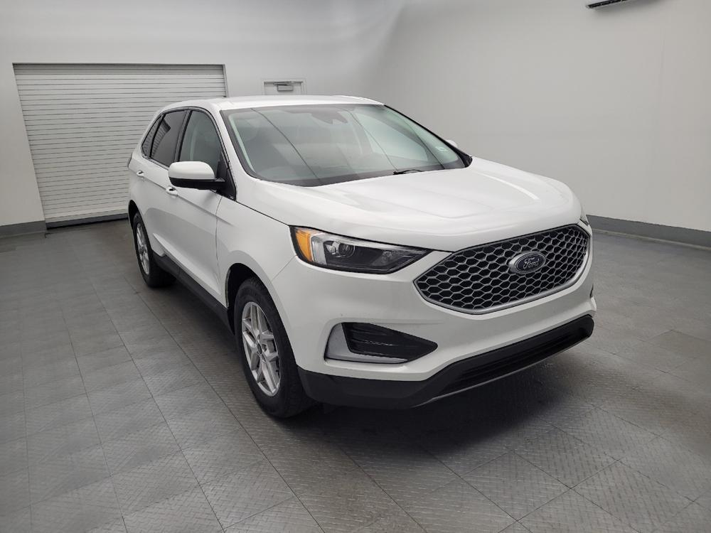 used 2024 Ford Edge car, priced at $24,295