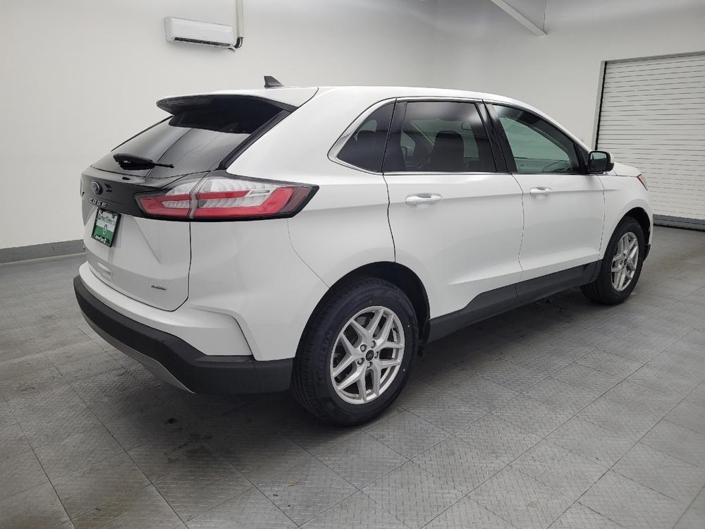 used 2024 Ford Edge car, priced at $25,695