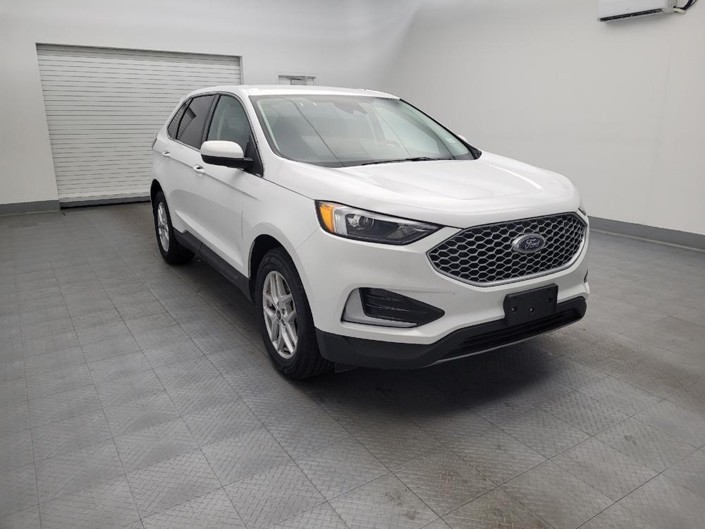 used 2024 Ford Edge car, priced at $25,695