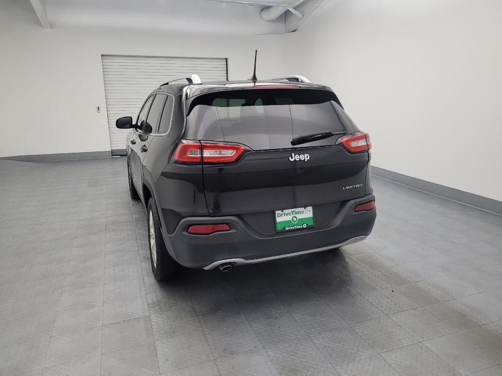 used 2016 Jeep Cherokee car, priced at $13,795
