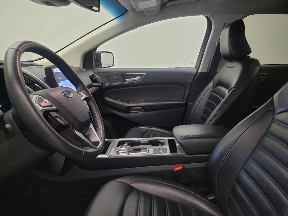 used 2024 Ford Edge car, priced at $25,695