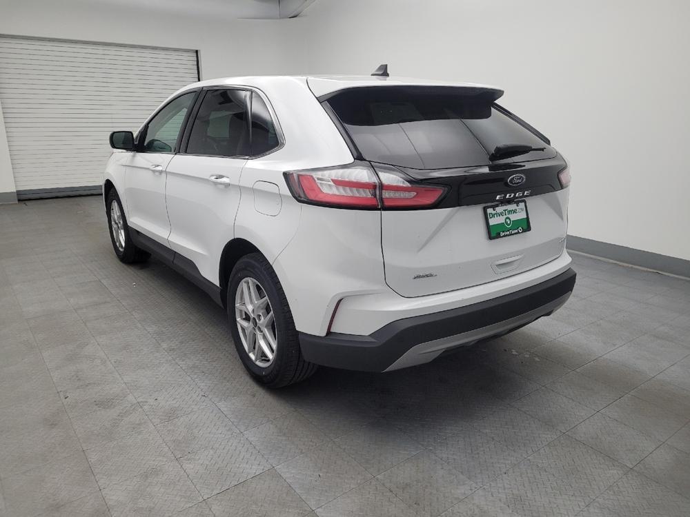 used 2024 Ford Edge car, priced at $25,695