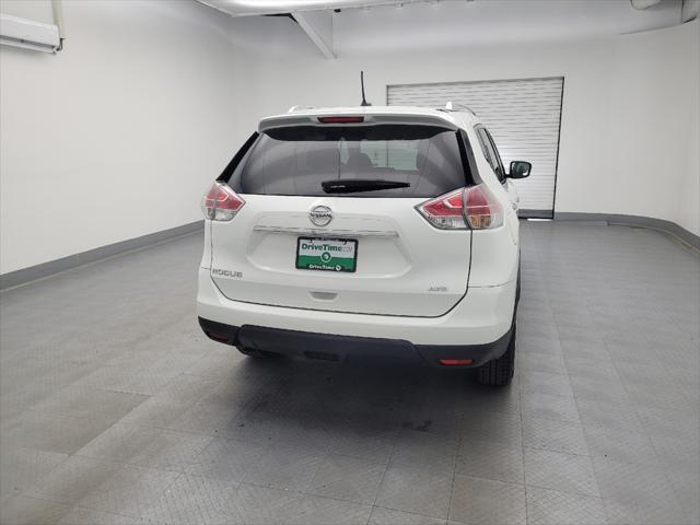 used 2016 Nissan Rogue car, priced at $15,395