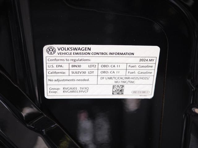 new 2024 Volkswagen Taos car, priced at $29,086