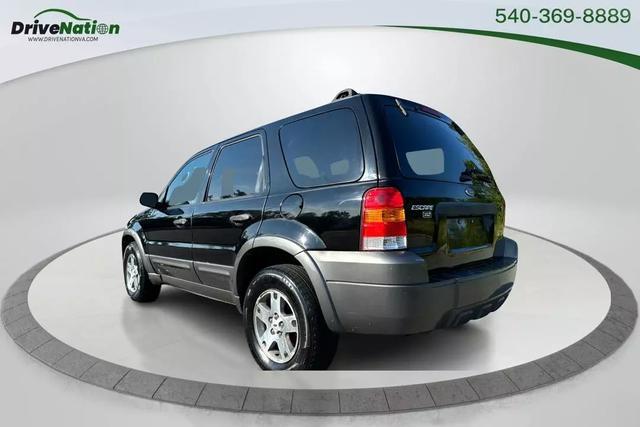 used 2005 Ford Escape car, priced at $2,994