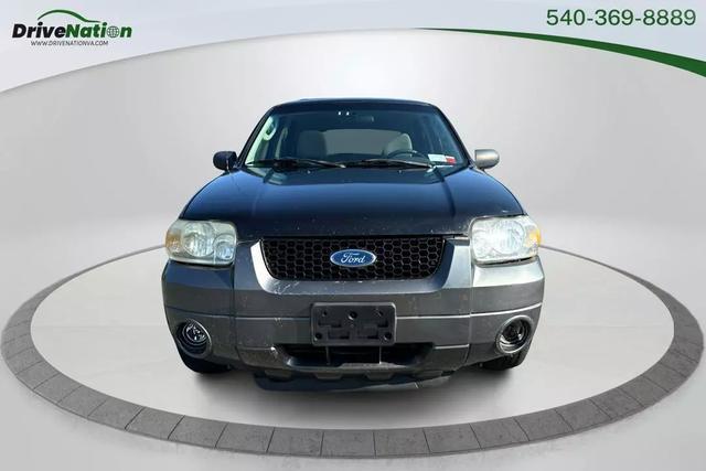 used 2005 Ford Escape car, priced at $2,994