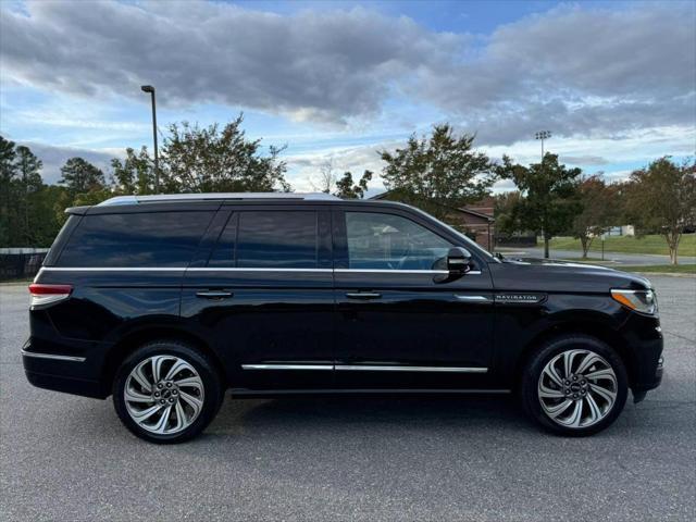 used 2022 Lincoln Navigator car, priced at $50,994