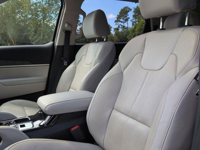 used 2024 Kia Telluride car, priced at $40,577