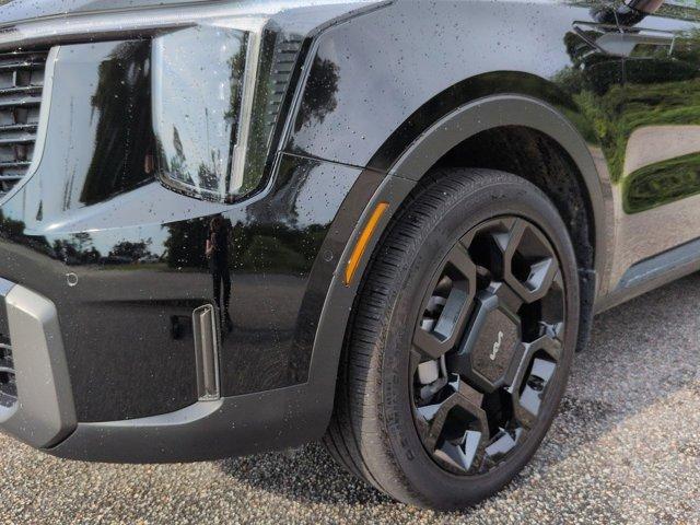 used 2024 Kia Sorento car, priced at $38,377